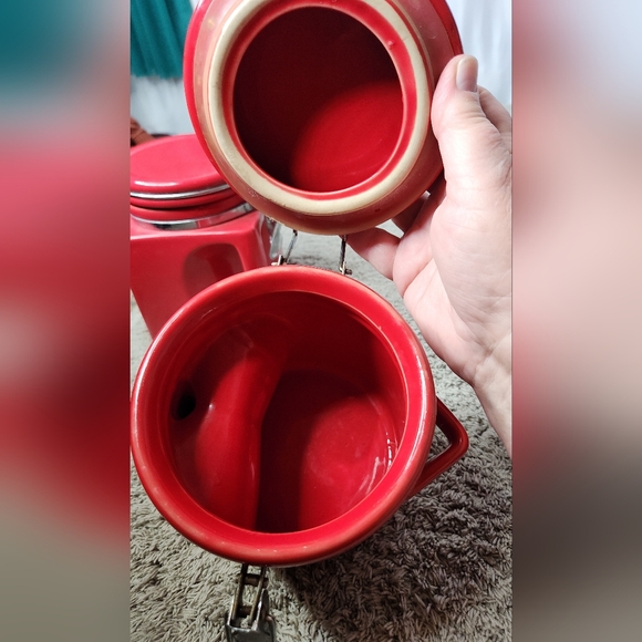 3 Red Kitchen Canisters - Picture 4 of 16